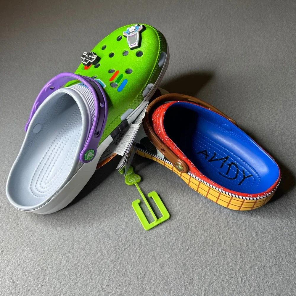 N/A classic crocs